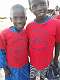 2019-12-17 Leerlingen in schooltje Gambia dragen onze T-shirts_00002