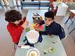 15: 2021-10-04 Thema   Pas op, een dino in de klas + verjaardag Djelano (Juf Kristien)_00015