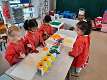 137: 2021-10-04 Thema   Pas op, een dino in de klas + verjaardag Djelano (Juf Kristien)_00137