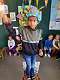 141: 2021-10-04 Thema   Pas op, een dino in de klas + verjaardag Djelano (Juf Kristien)_00141