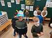 146: 2021-10-04 Thema   Pas op, een dino in de klas + verjaardag Djelano (Juf Kristien)_00146