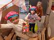 33: 2022-11-21 Thema Sinterklaas + verjaardag Tessa en Ella (K1)_00033
