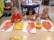 74: 2022-11-21 Thema Sinterklaas + verjaardag Tessa en Ella (K1)_00074